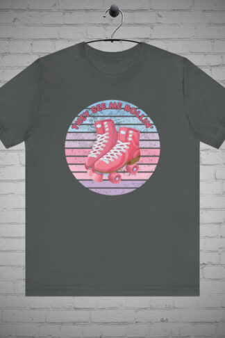 Roller skating t-shirt, Roller derby tee, Roller skater apparel, Skate park fashion, Urban apparel, Roller disco tee, Retro skating shirt