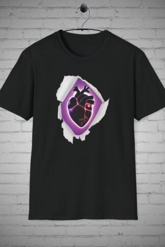 Heart t-shirt | Retro t-shirt | Vintage tee | Classic tees | Trendy t-shirt | Friends Gift